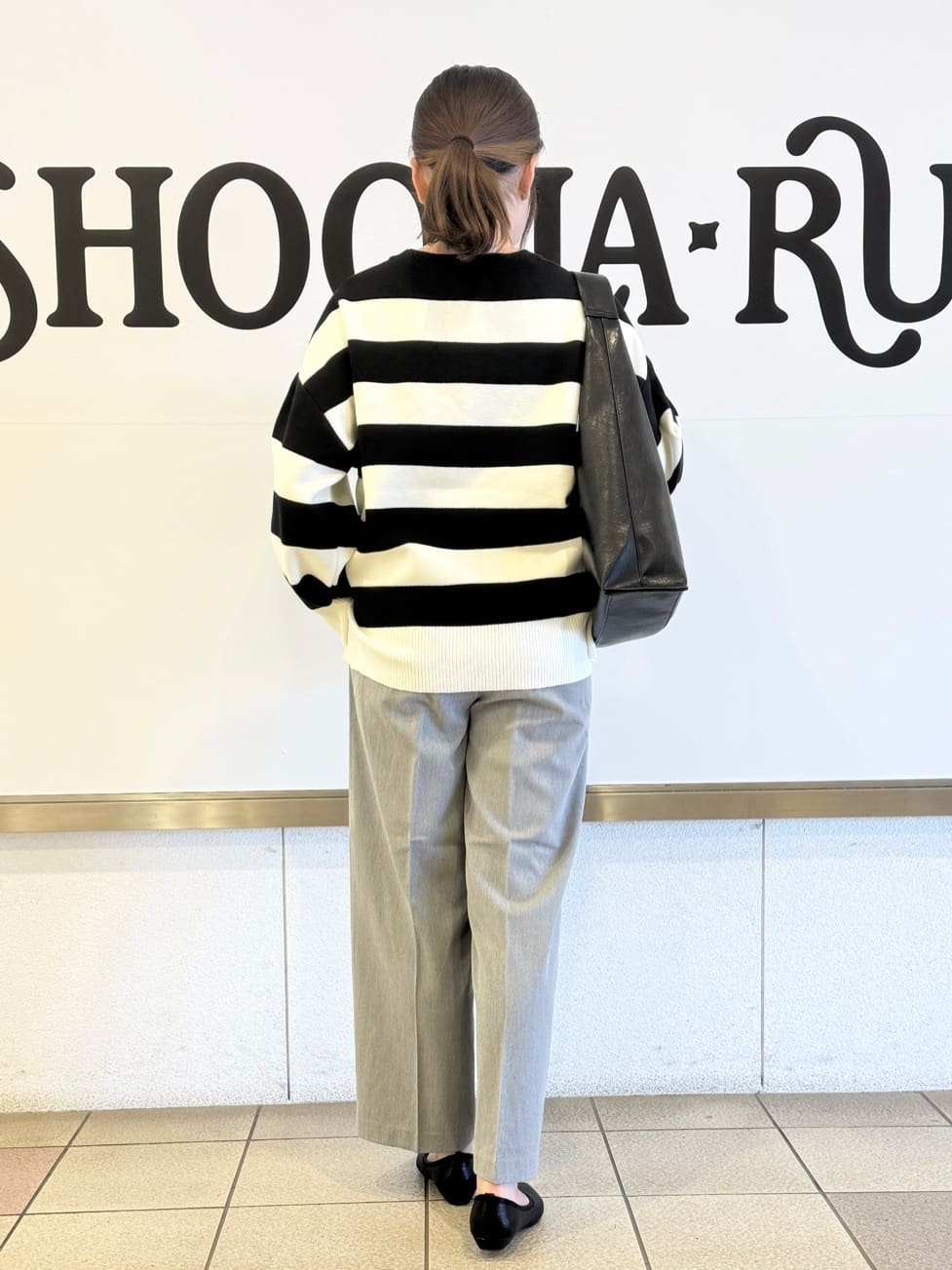 ＮＡＹＵ☺︎さんの「SHOO･LA･RUE｜◆【S-LL/洗える】スウェットライク オーバーサイズニット」を使ったコーディネート