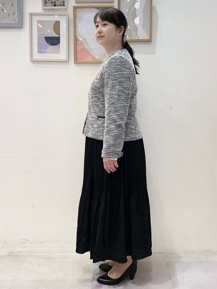 vanseさんの「SHOO･LA･RUE｜◆【S-3L】セレモニーからデイリーにも 軽くて柔らかくて着心地の良い カットツイードジャケット」を使ったコーディネート