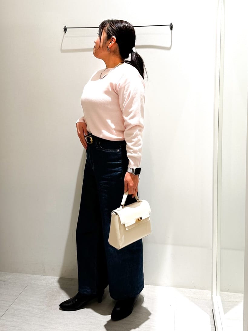 naoさんの「grove｜【SOMETHING&times;grove別注】LISAWIDE DENIM PANTS」を使ったコーディネート