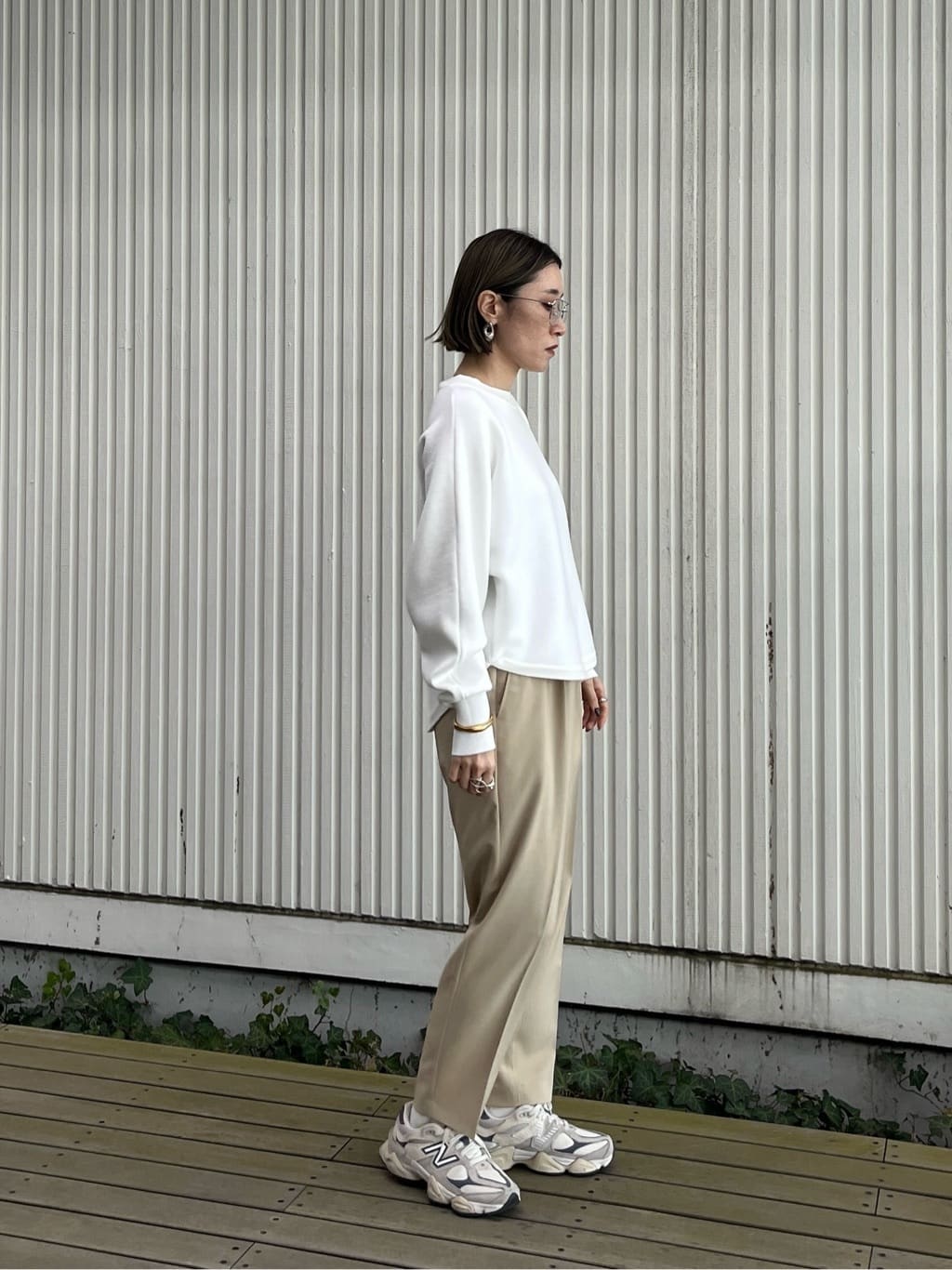kotakiさんの「INDIVI｜【接触冷感／セットアップ対応】イージーテーパードパンツ【通勤・セレモニー】」を使ったコーディネート