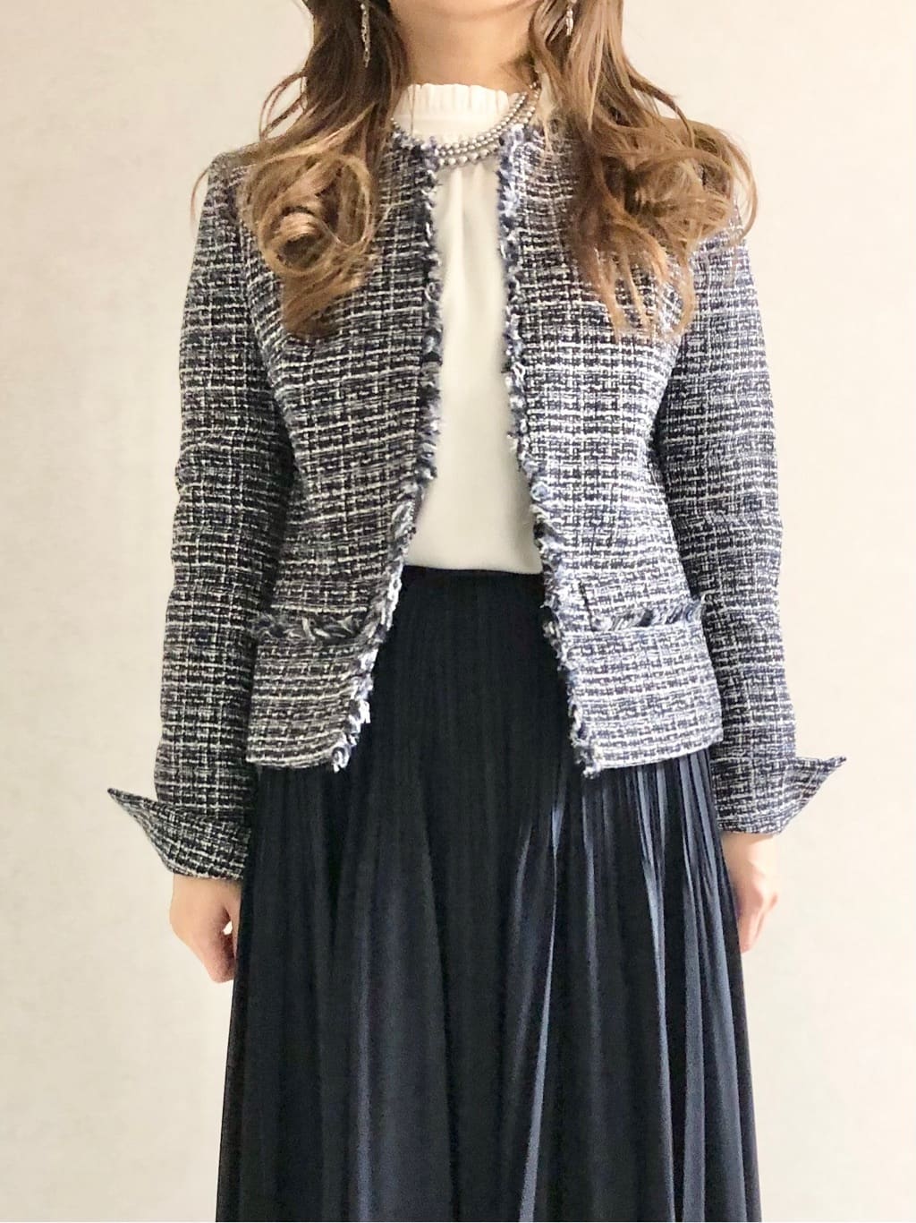 sayuさんの「UNTITLED｜◆【入卒/セレモニー/通勤】ラメツイード ノーカラージャケット」を使ったコーディネート