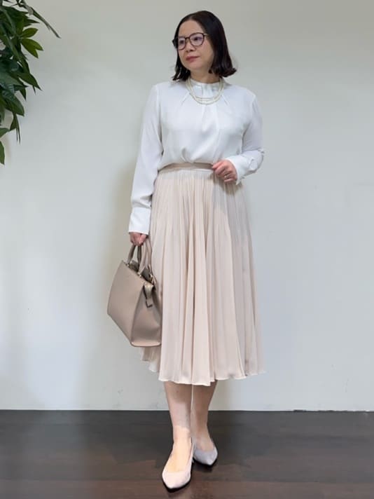 Asamiさんの「UNTITLED｜【セレモニー対応】ビジューブローチセット」を使ったコーディネート