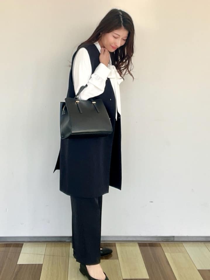 M. さんの「OPAQUE.CLIP｜◆《通勤/セットアップ対応》ロングジレ/ダブルクロス【洗濯機洗い可】」を使ったコーディネート