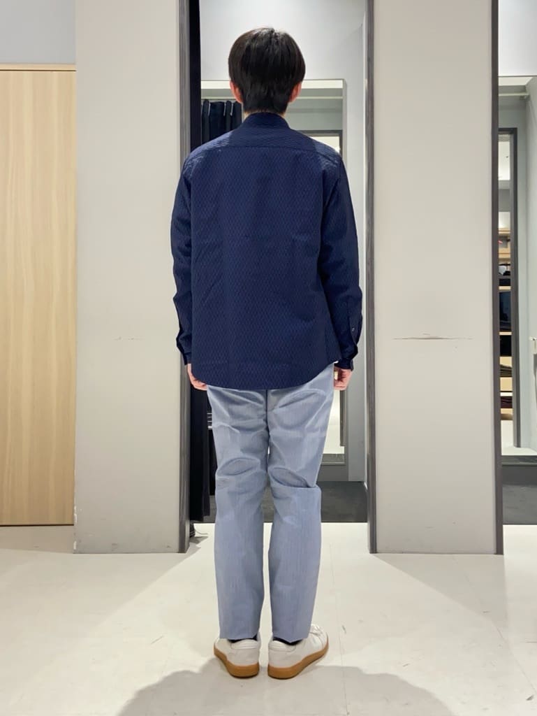 わいずみさんの「TAKEO KIKUCHI｜【全7サイズ&times;8色展開！】トップマルチヘリンボン パンツ」を使ったコーディネート