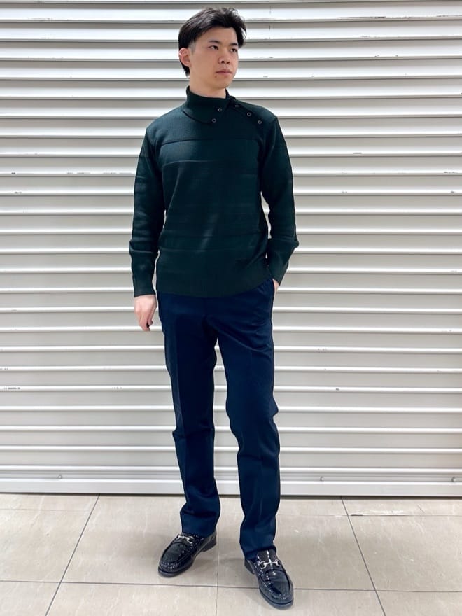 イッシーさんの「TAKEO KIKUCHI｜【オフィスカジュアル対応】ドレス チノパンツ」を使ったコーディネート