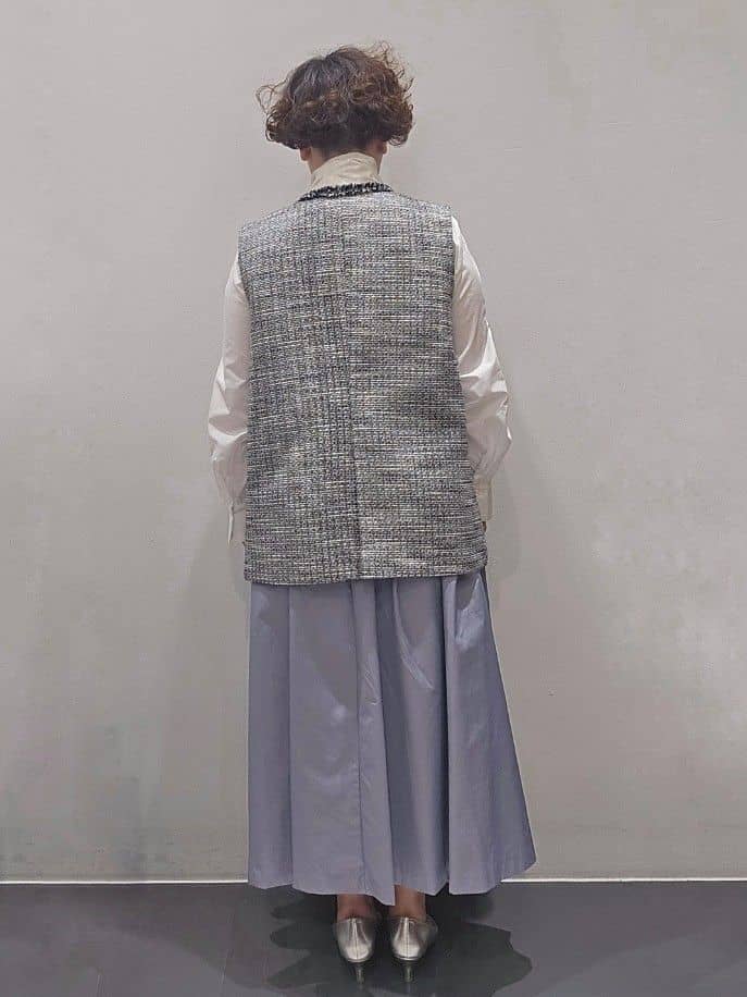 ゆきをさんの「OPAQUE.CLIP｜◆《通勤対応》コットンツイードジレ」を使ったコーディネート
