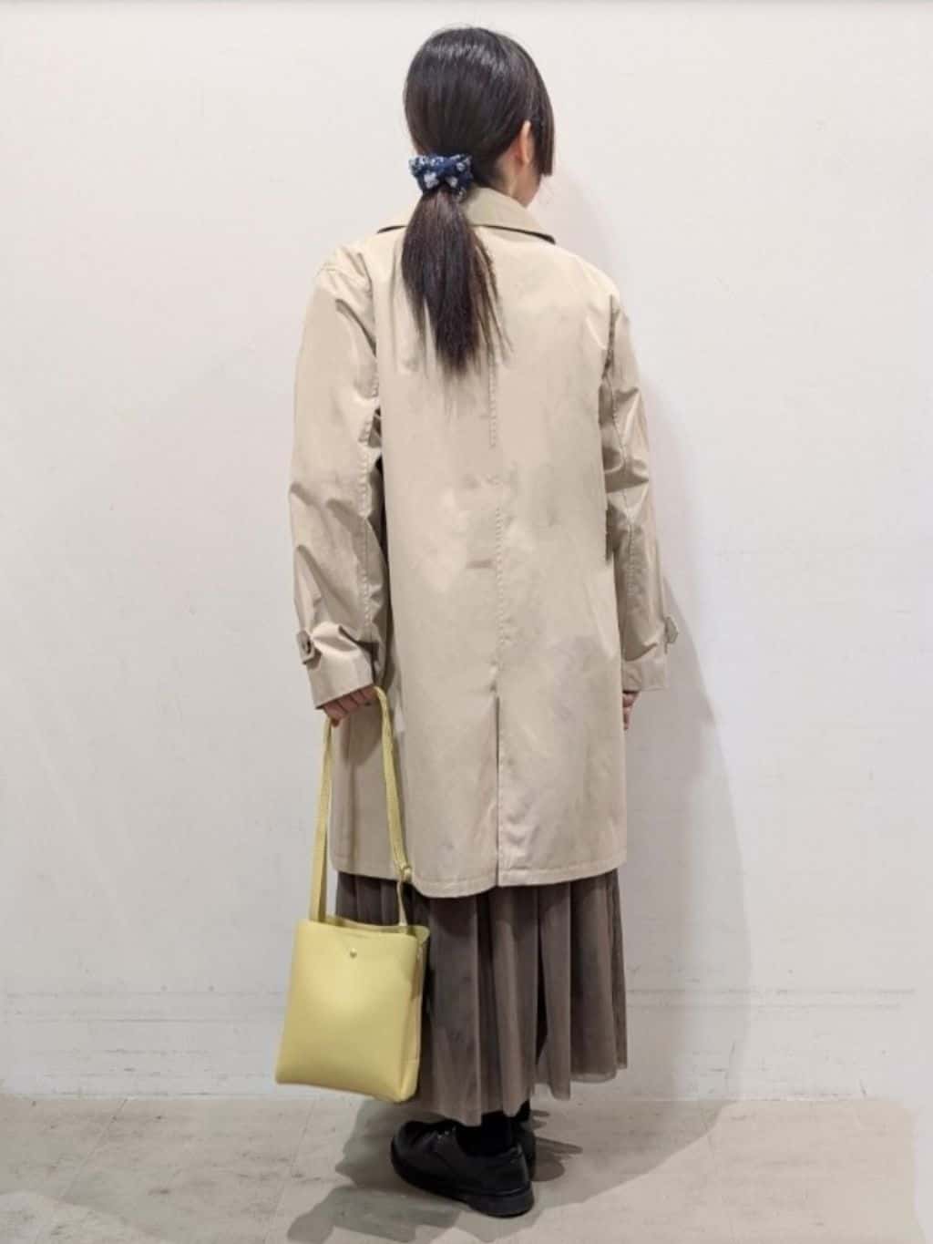 たぼく。さんの「SHOO･LA･RUE｜◆【S-LL/撥水/防花粉】オンにもオフにも ステンカラーコート」を使ったコーディネート