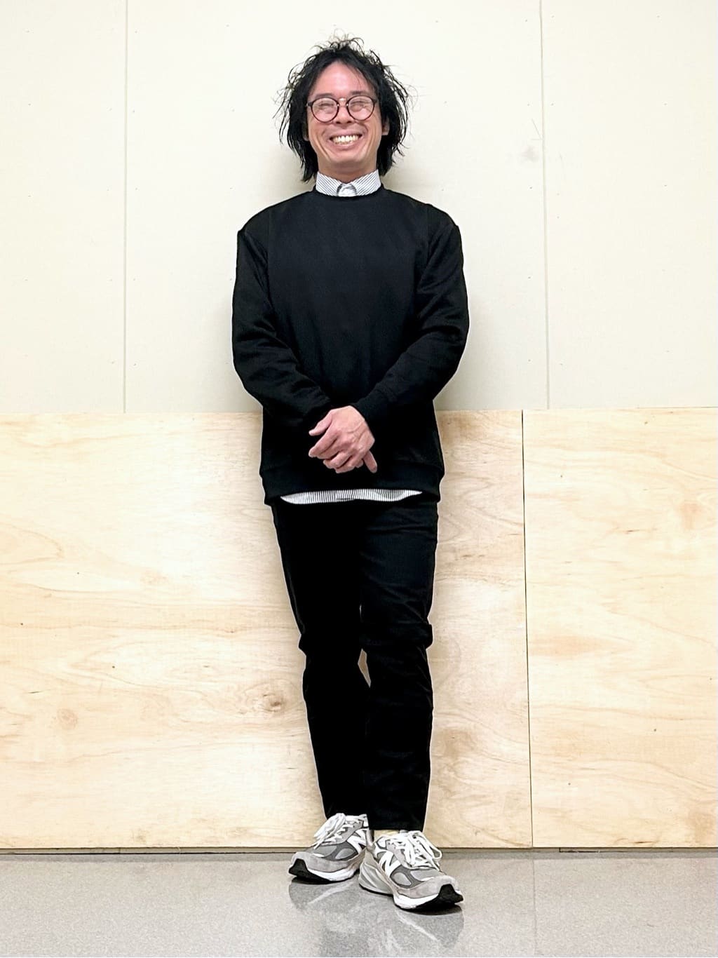 KENJI Iさんの「THE SHOP TK｜【オールシーズン穿ける！】7DAYSストレッチへリンボンパンツ　ON&hArr;OFF兼用」を使ったコーディネート