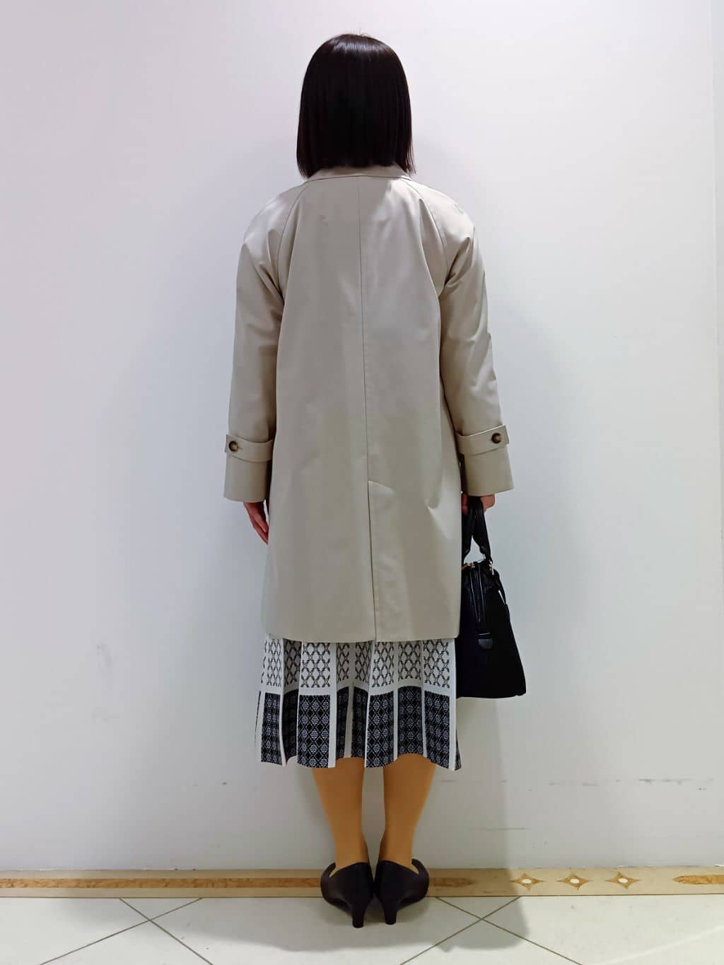 tomoさんの「Reflect｜◆【撥水】ストレッチステンカラーコート」を使ったコーディネート