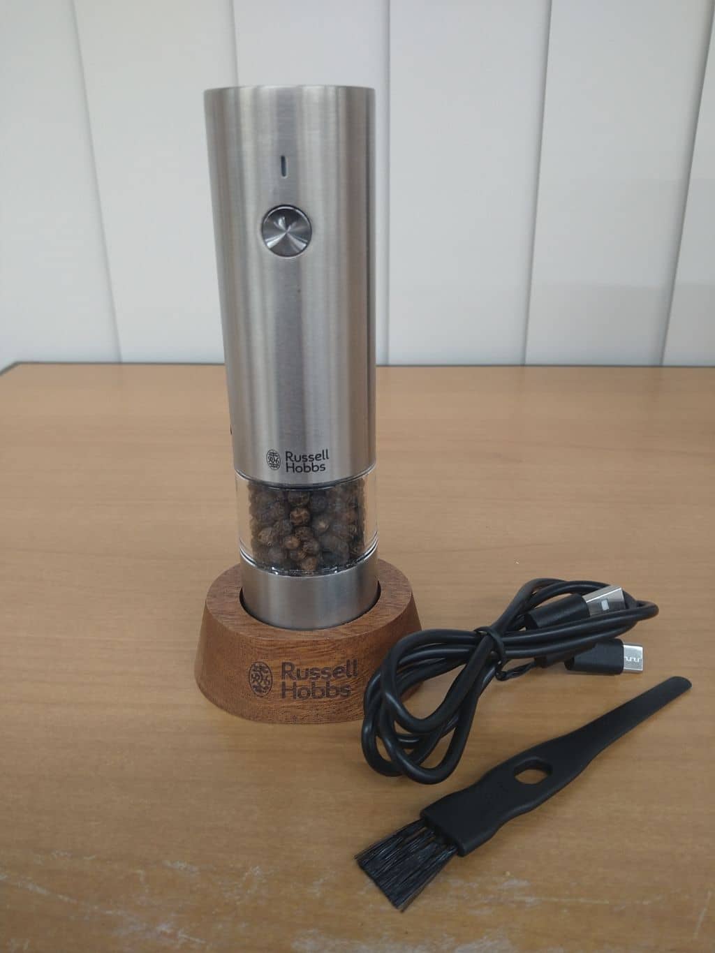 mrtさんの「212 KITCHEN STORE｜充電式ミル ソルト＆ペッパー ミニ ＜Russell Hobbs ラッセルホブス＞」を使ったコーディネート