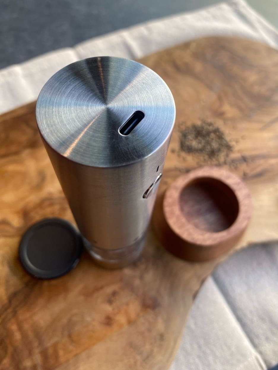 むうさんの「212 KITCHEN STORE｜充電式ミル ソルト＆ペッパー ミニ ＜Russell Hobbs ラッセルホブス＞」を使ったコーディネート