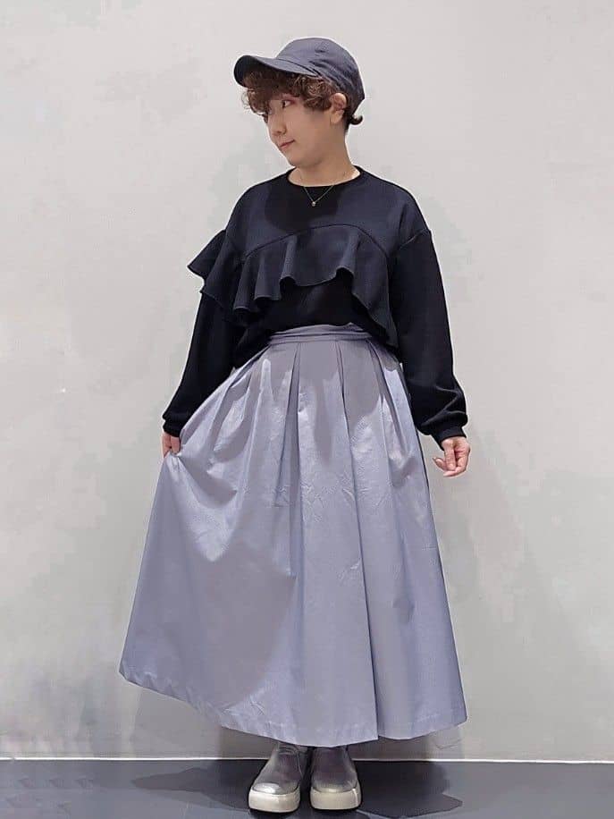 ゆきをさんの「OPAQUE.CLIP｜◆フリルアシメトップス【洗濯機洗い可】」を使ったコーディネート
