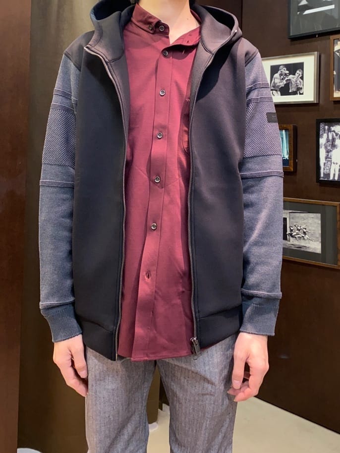 コバヤシさんの「TAKEO KIKUCHI｜【Made in JAPAN】播州織 ヘリンボン ストレート パンツ」を使ったコーディネート