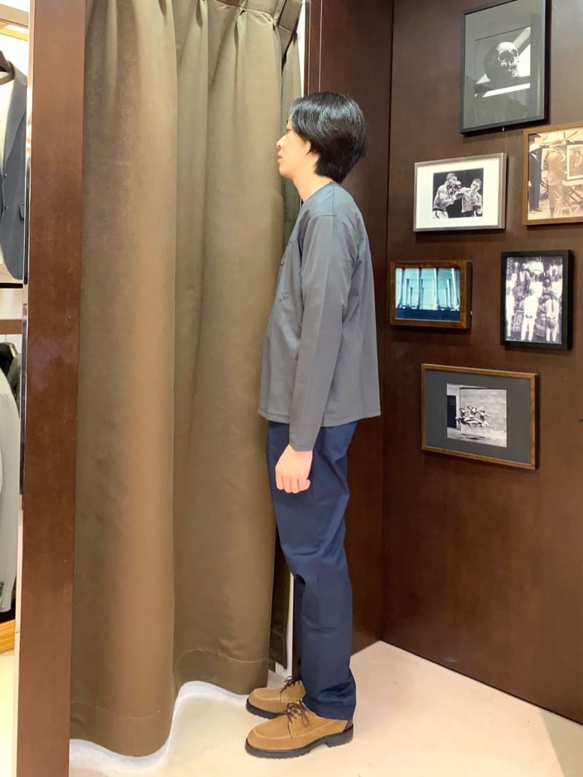 コバヤシさんの「TAKEO KIKUCHI｜【オフィスカジュアル対応】ドレス チノパンツ」を使ったコーディネート