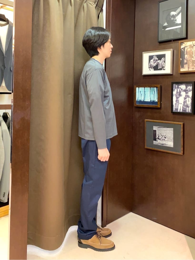 コバヤシさんの「TAKEO KIKUCHI｜【オフィスカジュアル対応】ドレス チノパンツ」を使ったコーディネート