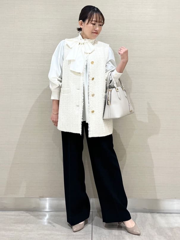 なつよさんの「UNTITLED｜◆【通勤スーツ】ワイドパンツ」を使ったコーディネート