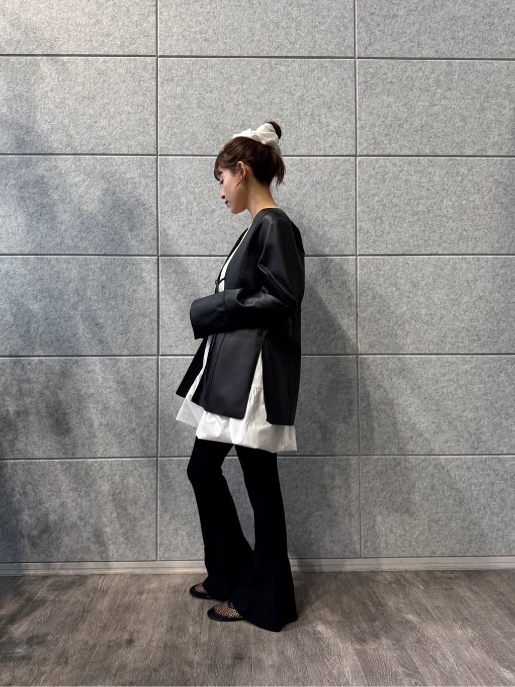 miyu maesakaさんの「CODE A｜lace knit pants」を使ったコーディネート