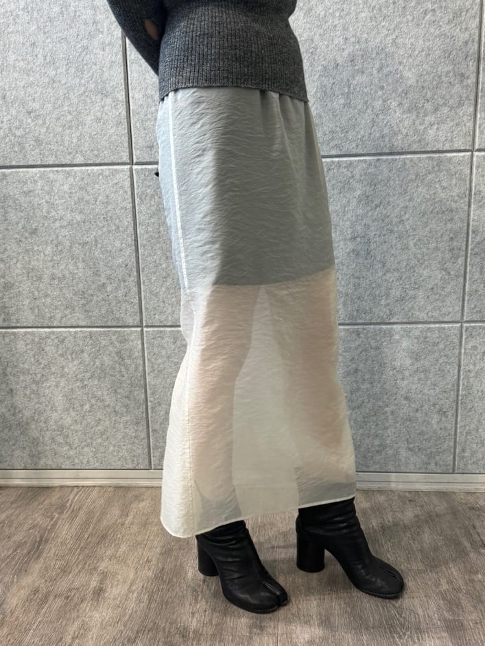 designer yukaさんの「CODE A｜reversible sheer skirt」を使ったコーディネート