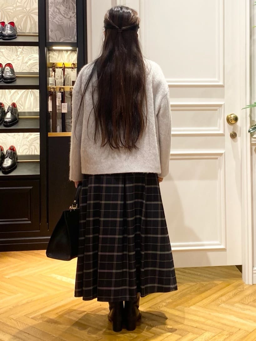 c.wさんの「DRESSTERIOR｜◆ストレッチフルニードルプルオーバーニット」を使ったコーディネート