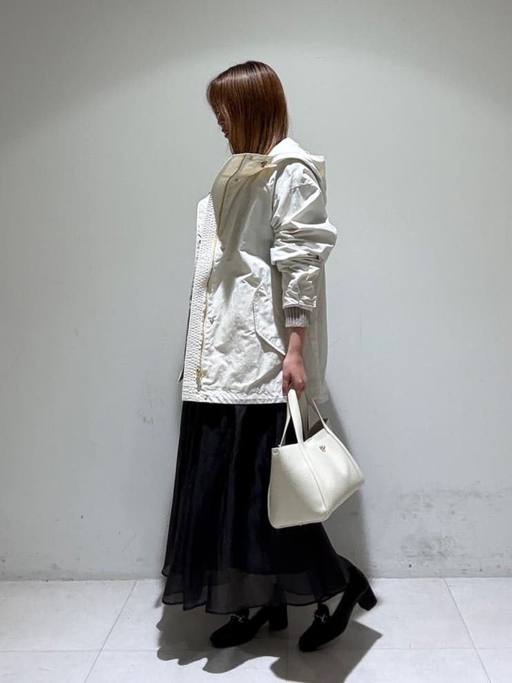 mi.さんの「UNTITLED｜」を使ったコーディネート