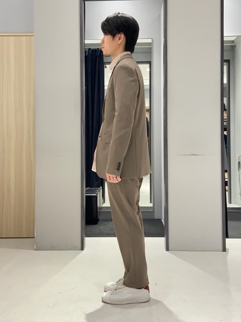 わいずみさんの「TAKEO KIKUCHI｜ハットモチーフ ジャカード ストライプ シャツ」を使ったコーディネート