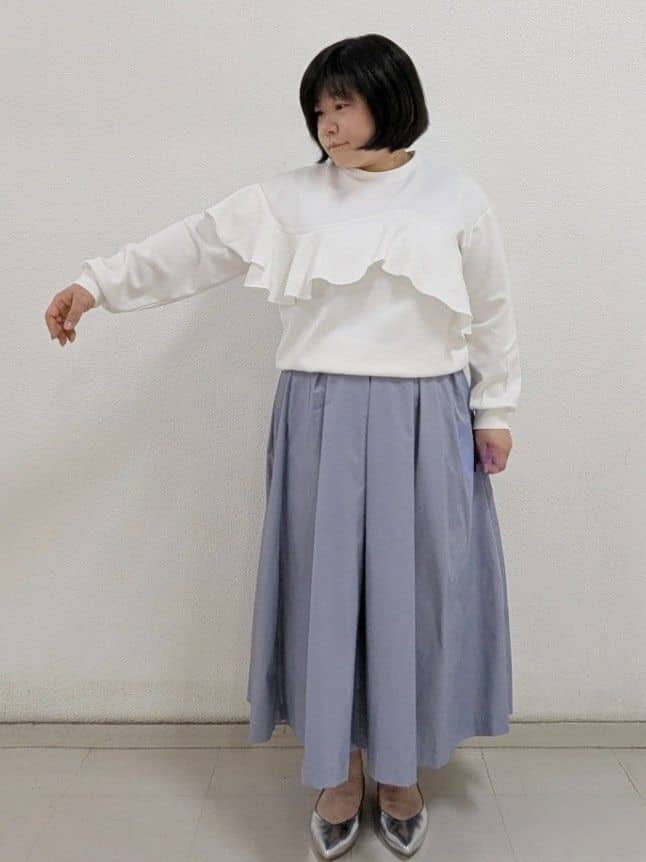 ぽんさんの「OPAQUE.CLIP｜◆フリルアシメトップス【洗濯機洗い可】」を使ったコーディネート