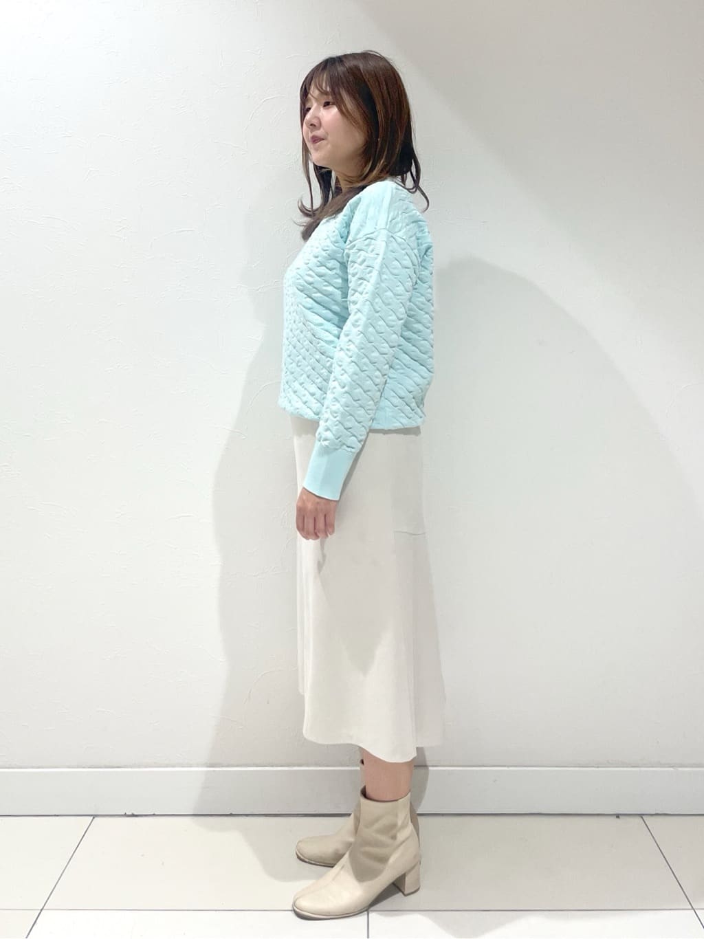 YUUKIさんの「INDIVI｜【名品／撥水／抗菌防臭】ショート リサイクルダウンコート」を使ったコーディネート