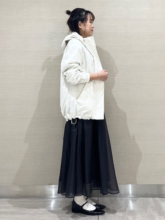 なつよさんの「UNTITLED｜◆【洗える/オンオフ使える】袖リブスリットストレッチニット」を使ったコーディネート