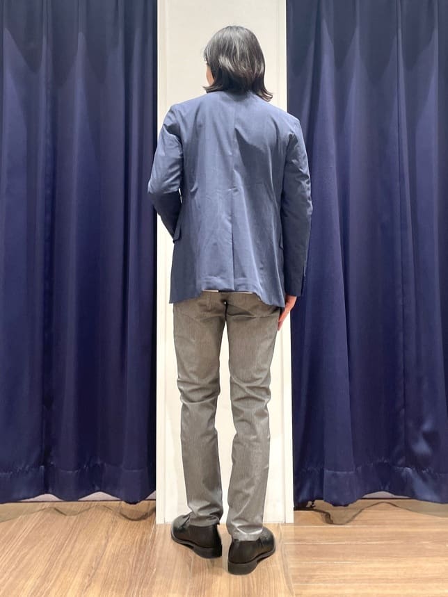 Tightさんの「THE SHOP TK｜【オールシーズン穿ける！】7DAYSストレッチへリンボンパンツ　ON&hArr;OFF兼用」を使ったコーディネート