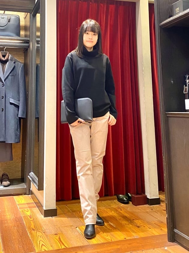 かわぴーさんの「TAKEO KIKUCHI｜【Made in JAPAN】播州織 ヘリンボン ストレート パンツ」を使ったコーディネート