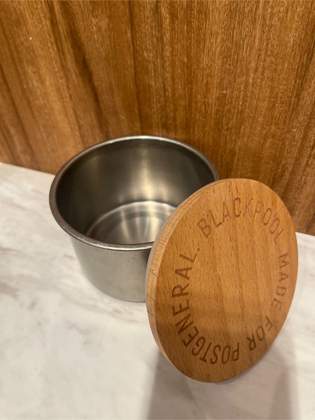 アリオ川口さんの「212 KITCHEN STORE｜」を使ったコーディネート