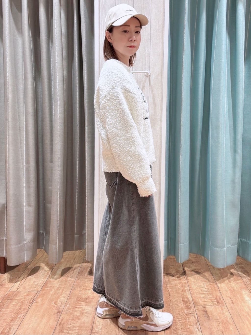 なみぞうさんの「SHOO･LA･RUE｜◆【推し活にも】うちわが入るトートバッグ」を使ったコーディネート