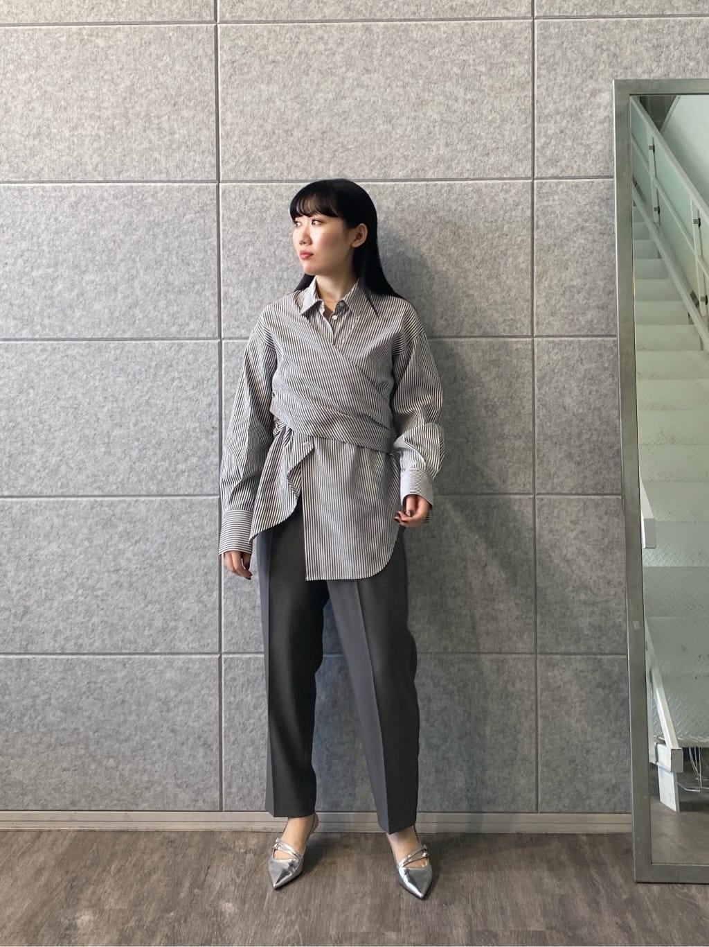 rinaさんの「INDIVI｜【接触冷感／セットアップ対応】イージーテーパードパンツ【通勤・セレモニー】」を使ったコーディネート