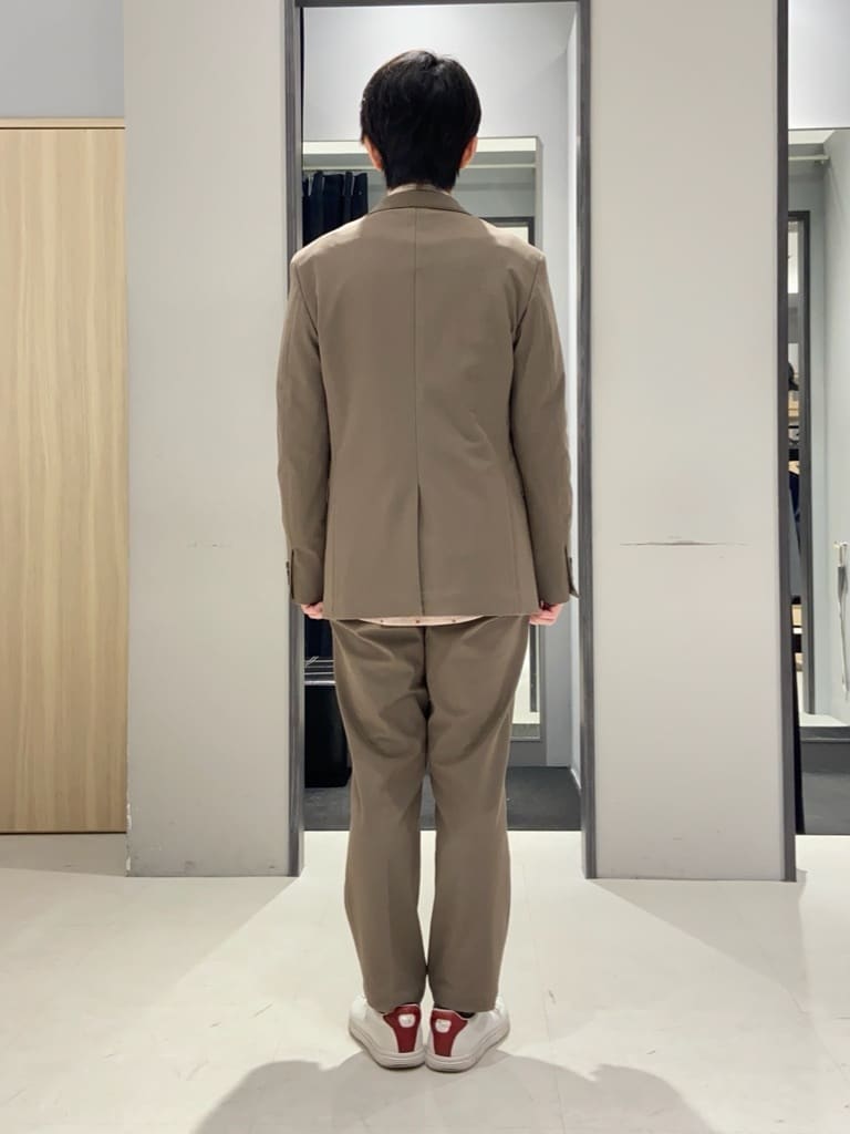 わいずみさんの「TAKEO KIKUCHI｜ハットモチーフ ジャカード ストライプ シャツ」を使ったコーディネート