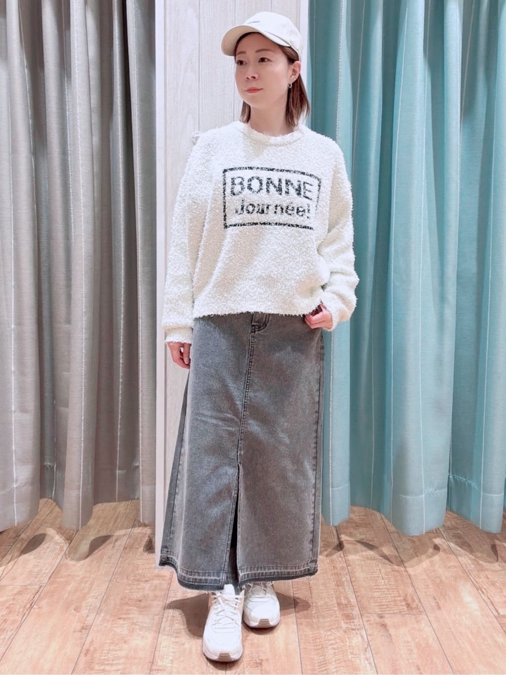 なみぞうさんの「SHOO･LA･RUE｜◆【推し活にも】うちわが入るトートバッグ」を使ったコーディネート