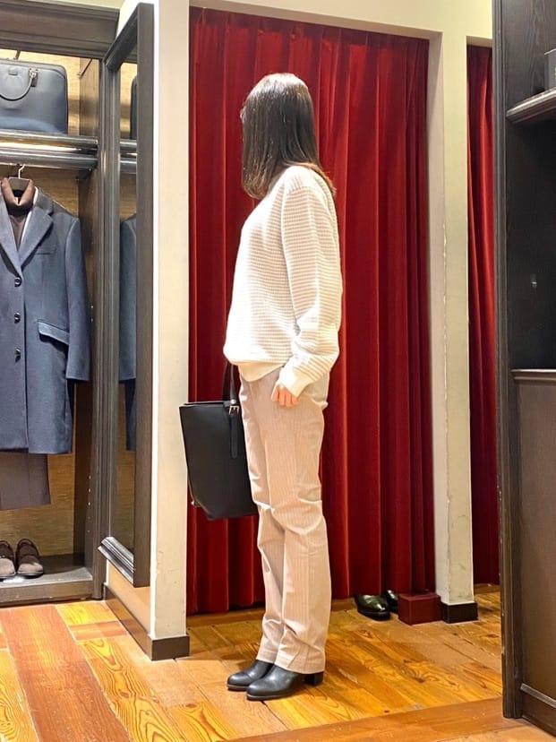 かわぴーさんの「TAKEO KIKUCHI｜【Made in JAPAN】播州織 ヘリンボン ストレート パンツ」を使ったコーディネート