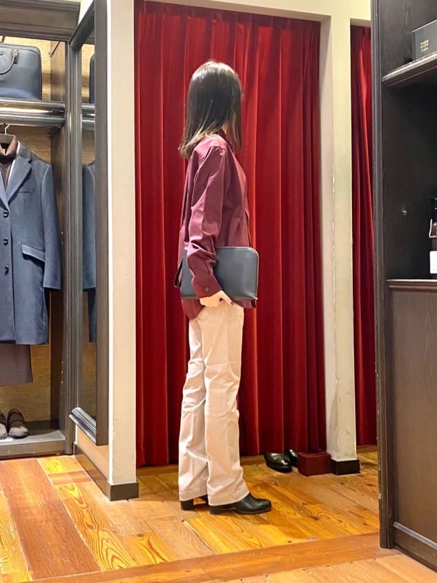かわぴーさんの「TAKEO KIKUCHI｜【Made in JAPAN】播州織 ヘリンボン ストレート パンツ」を使ったコーディネート