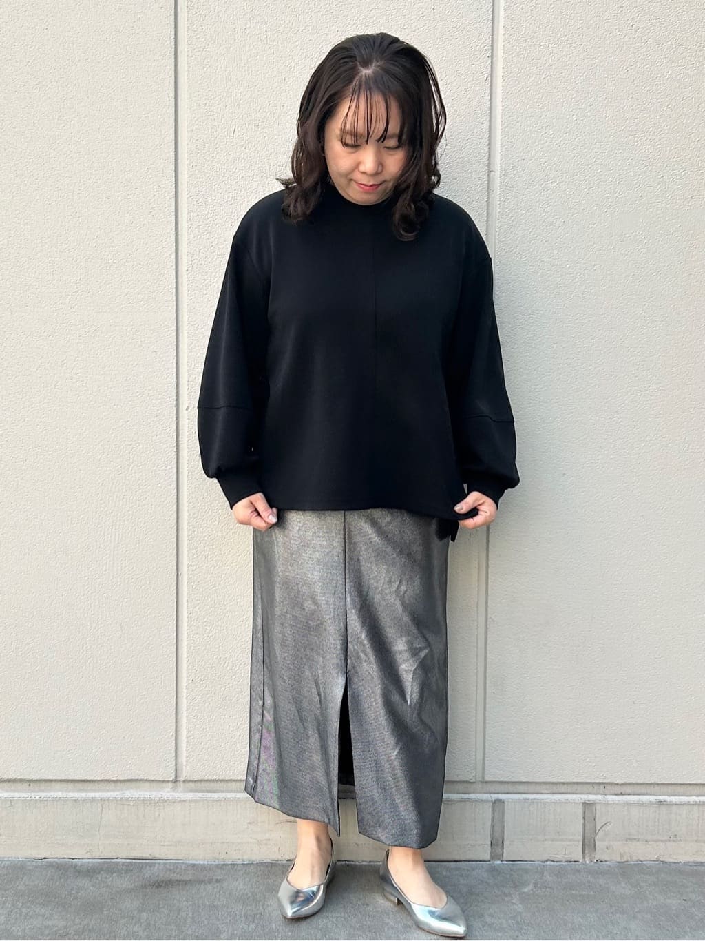naomiさんの「OPAQUE.CLIP｜◆ボリュームスリーブトップス【洗濯機洗い可】」を使ったコーディネート