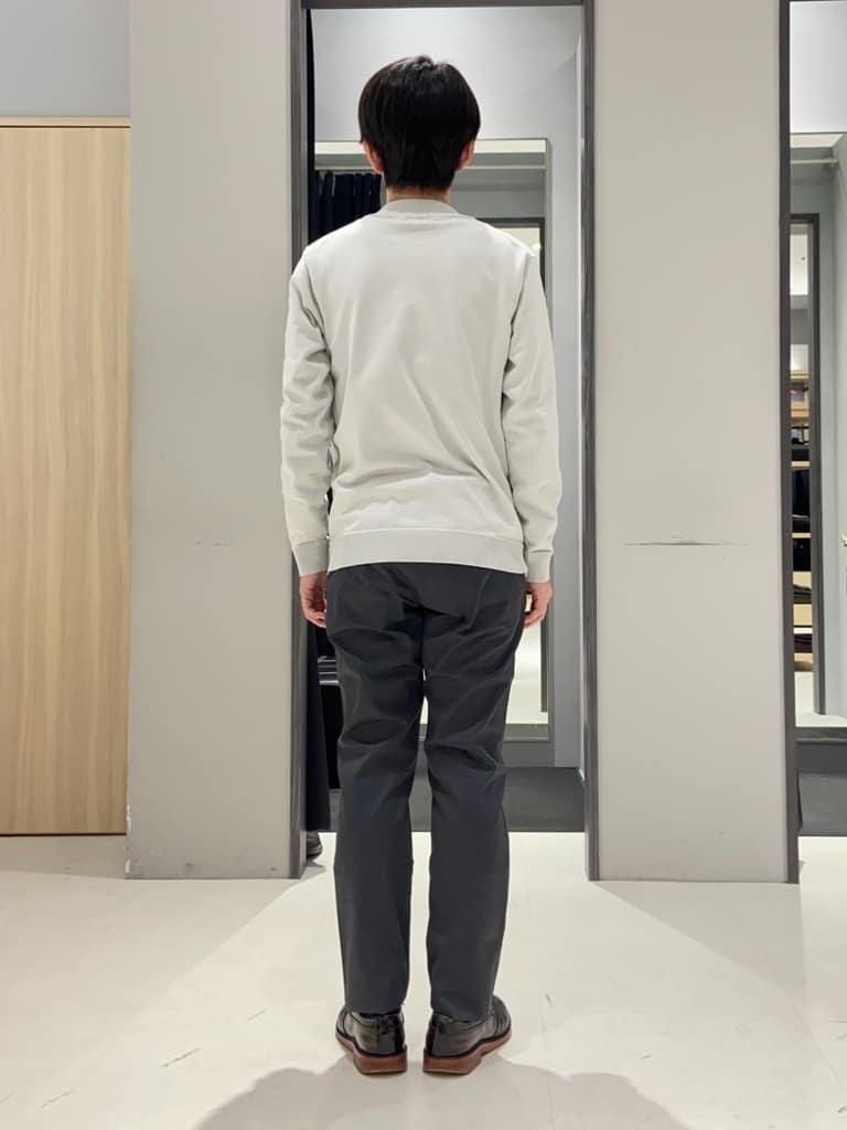 わいずみさんの「TAKEO KIKUCHI｜【全7サイズ&times;8色展開！】トップマルチヘリンボン パンツ」を使ったコーディネート