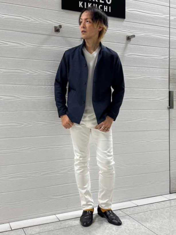 井出恭輔さんの「TAKEO KIKUCHI｜【DOWN FABRIC】ダウンファブリック スタンドカラーブルゾン」を使ったコーディネート