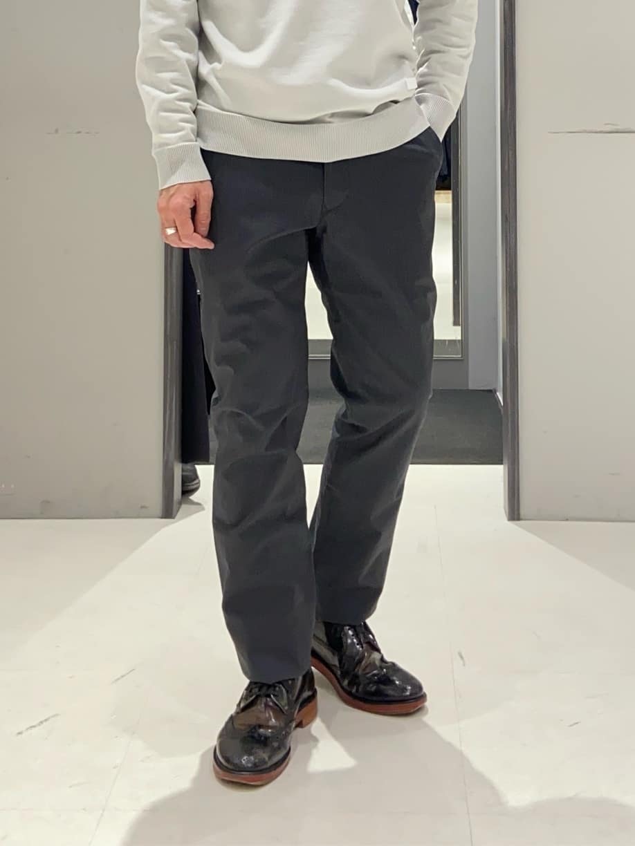 わいずみさんの「TAKEO KIKUCHI｜【全7サイズ&times;8色展開！】トップマルチヘリンボン パンツ」を使ったコーディネート