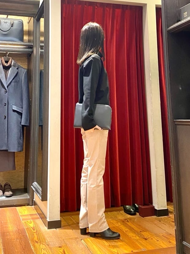 かわぴーさんの「TAKEO KIKUCHI｜【Made in JAPAN】播州織 ヘリンボン ストレート パンツ」を使ったコーディネート