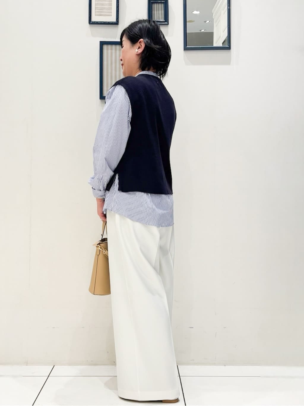 kokoさんの「grove｜◆ベスト&times;シャツSET」を使ったコーディネート