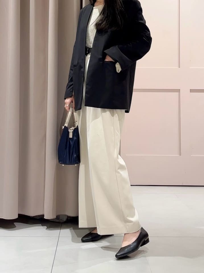 RINAさんの「ESPERANZA｜《定番》晴雨兼用クッションフラットパンプス」を使ったコーディネート