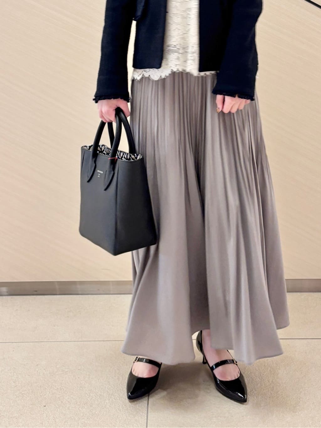 清水夏姫さんの「DRESSTERIOR｜【セレモニー】オケージョンツイードジャケット」を使ったコーディネート