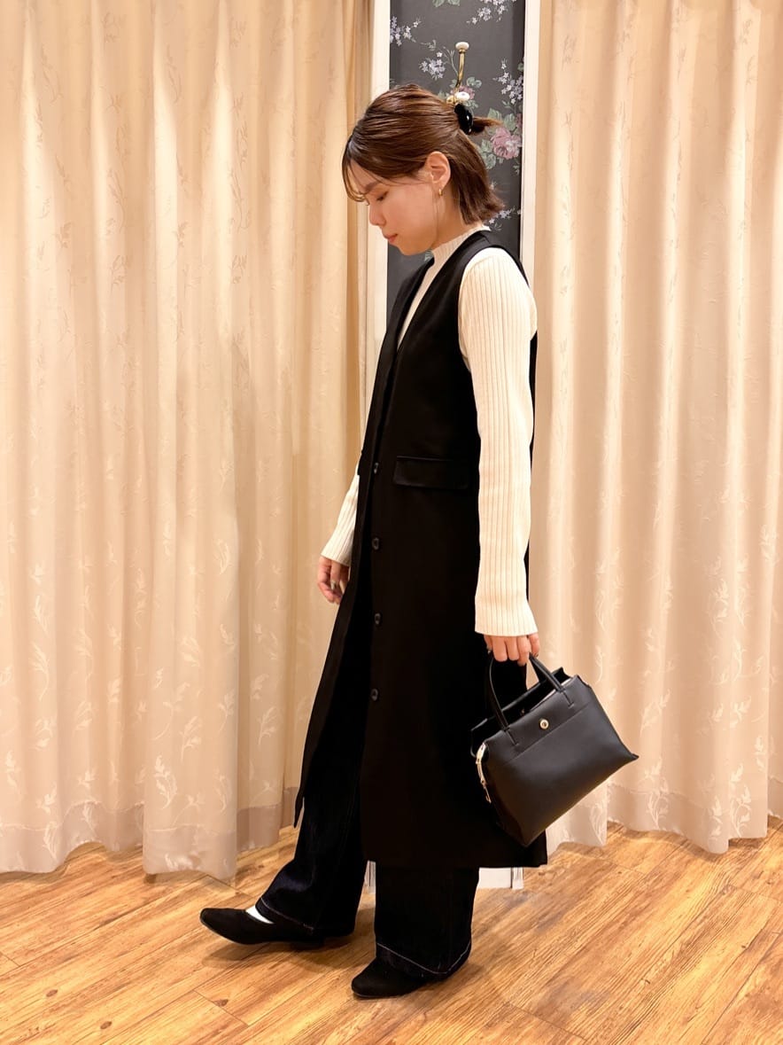 りぃさんの「SHOO･LA･RUE｜」を使ったコーディネート