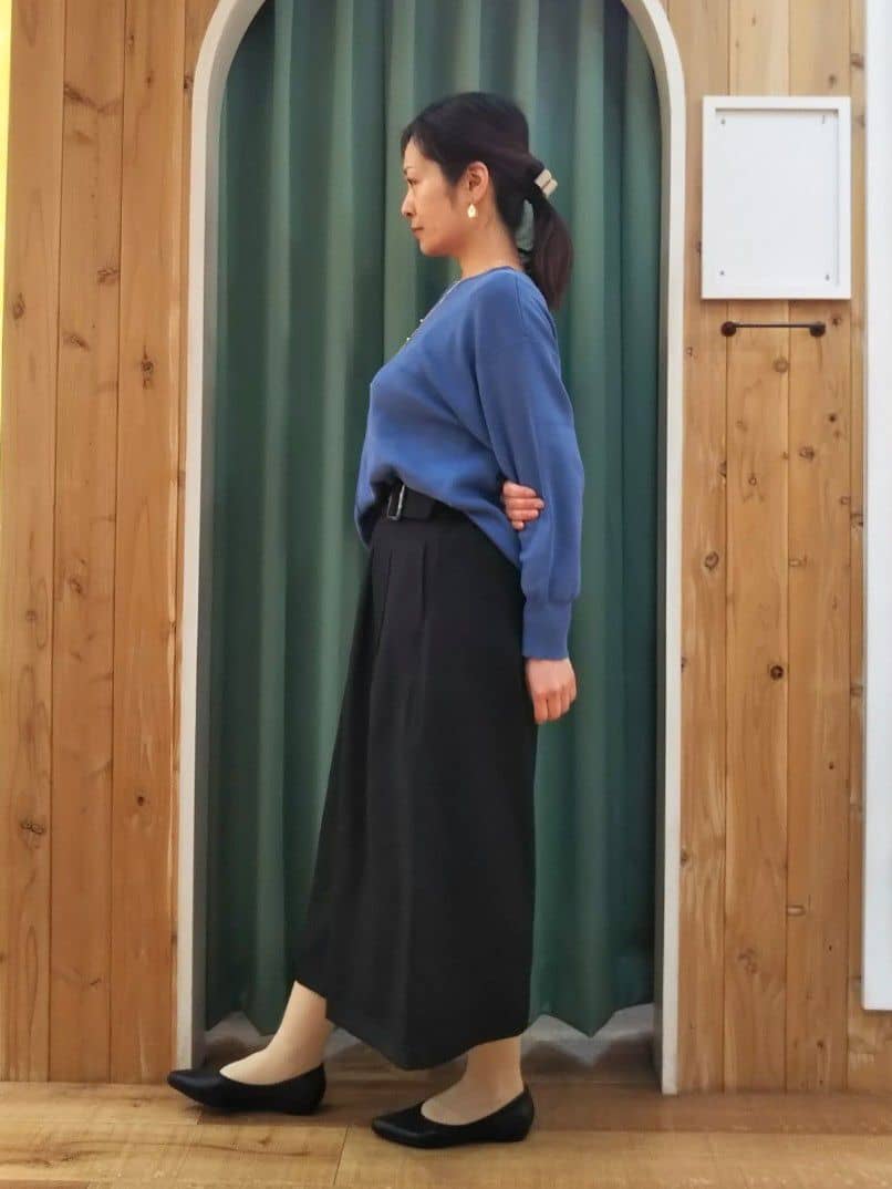 ショーコラさんの「SHOO･LA･RUE｜◆【S-LL/セットアップ可】インせず着られる さらっとなめらかニット」を使ったコーディネート