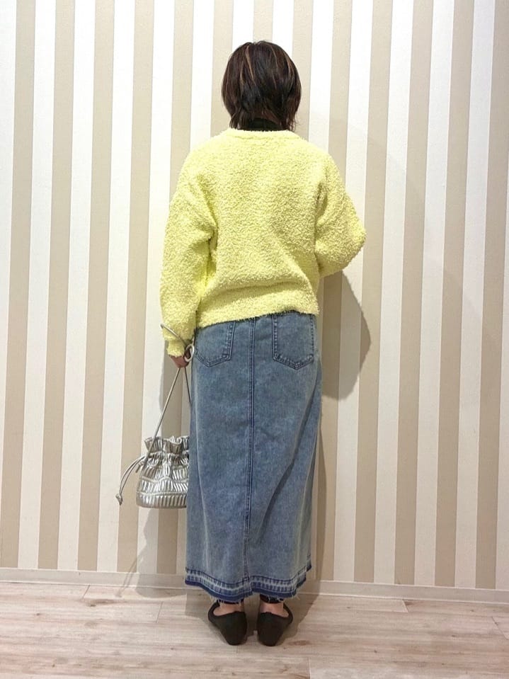 pieceさんの「SHOO･LA･RUE｜◆ストレッチアーモンドトゥパンプス」を使ったコーディネート