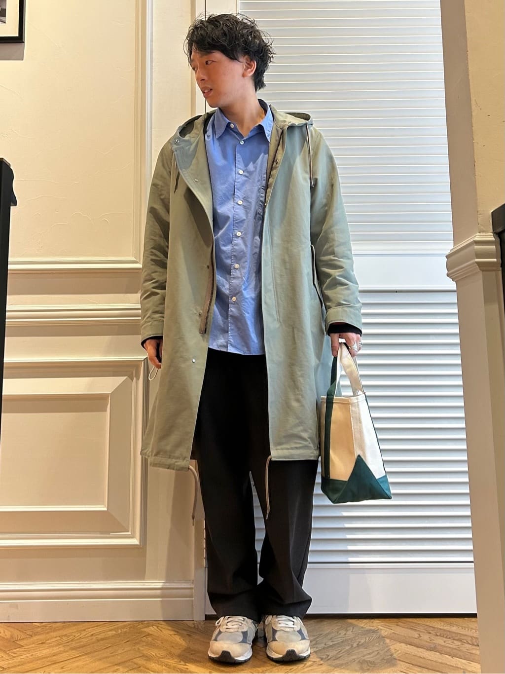 須田　慎二郎さんの「DRESSTERIOR｜」を使ったコーディネート