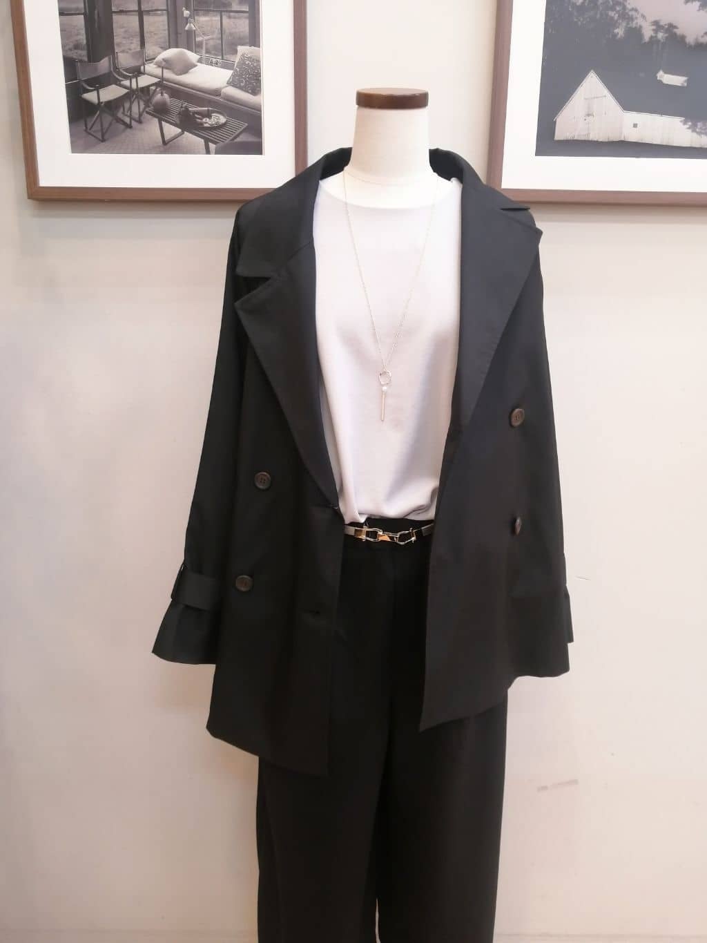 maiさんの「SHOO･LA･RUE｜◆【洗える/S-3L/セットアップ可】セレモニーからデイリーに カットジョーゼット ワイドパンツ」を使ったコーディネート